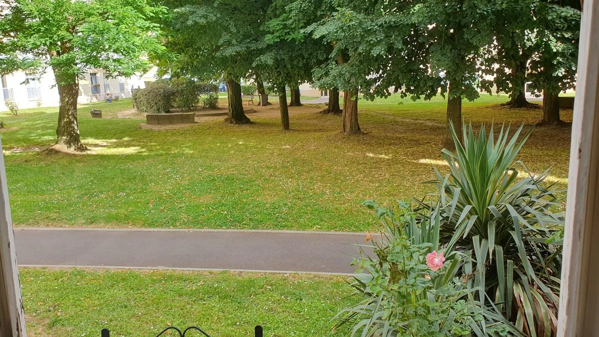 Apartment Le Lilas D Orly